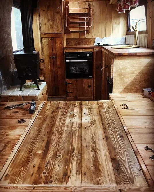 Design della cucina in legno di legno (66 foto) 8281_25