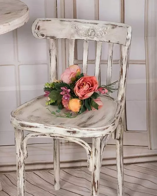 6 simple ways to update old chairs 8317_51