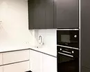 سیاہ اور سفید باورچی خانے کے ڈیزائن: 80 متضاد اور بہت سجیلا خیالات 8339_131