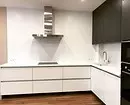 سیاہ اور سفید باورچی خانے کے ڈیزائن: 80 متضاد اور بہت سجیلا خیالات 8339_135