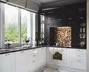 Reka bentuk dapur hitam dan putih: 80 idea yang berbeza dan sangat bergaya 8339_36