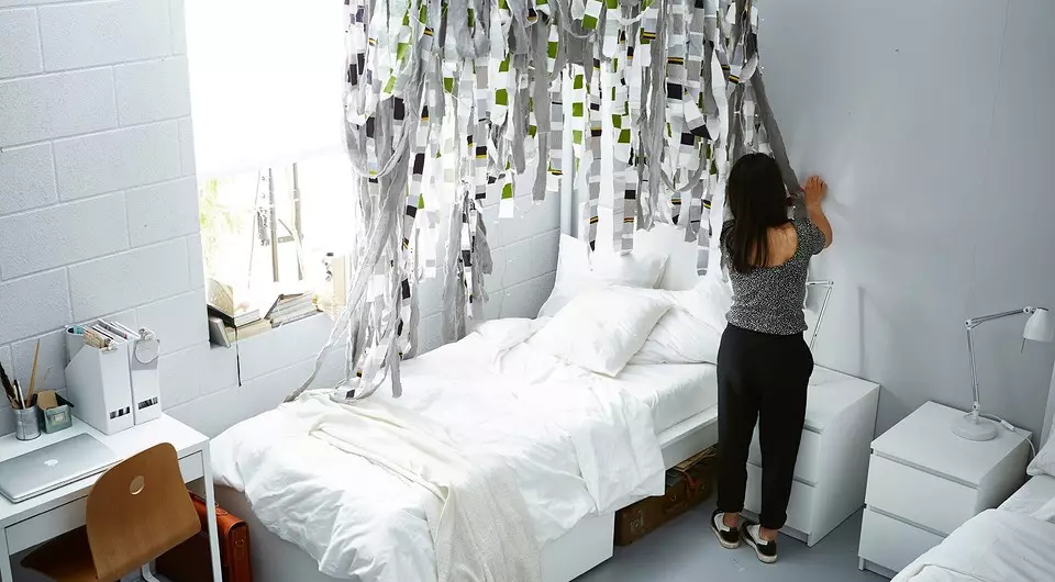 نزين غرفة النوم ببساطة، بسرعة والميزانية: 12 أفكار جديدة