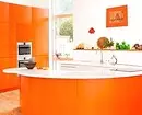 内部的橙色厨房：我们拆卸优点，缺点和成功的颜色组合 8372_103