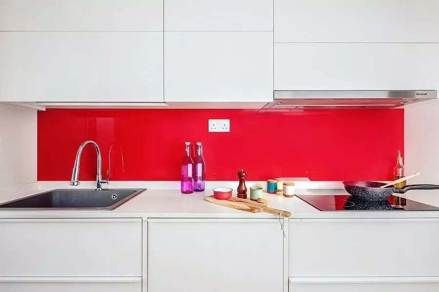 Red Kitchen Dhizaini: 73 Mienzaniso uye Mukati Dhizaina Matipi 8392_108