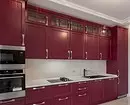 การออกแบบห้องครัวสีแดง: 73 ตัวอย่างและเคล็ดลับการออกแบบตกแต่งภายใน 8392_120