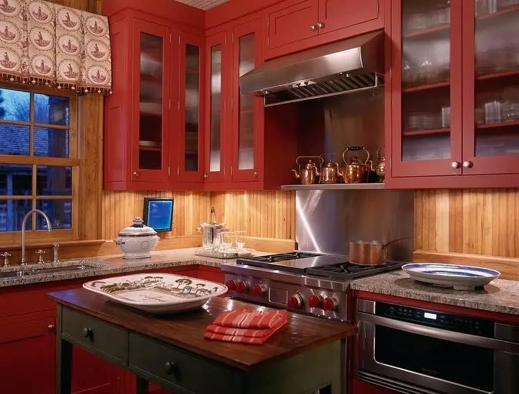 Reka bentuk dapur merah: 73 contoh dan tip reka bentuk dalaman 8392_46