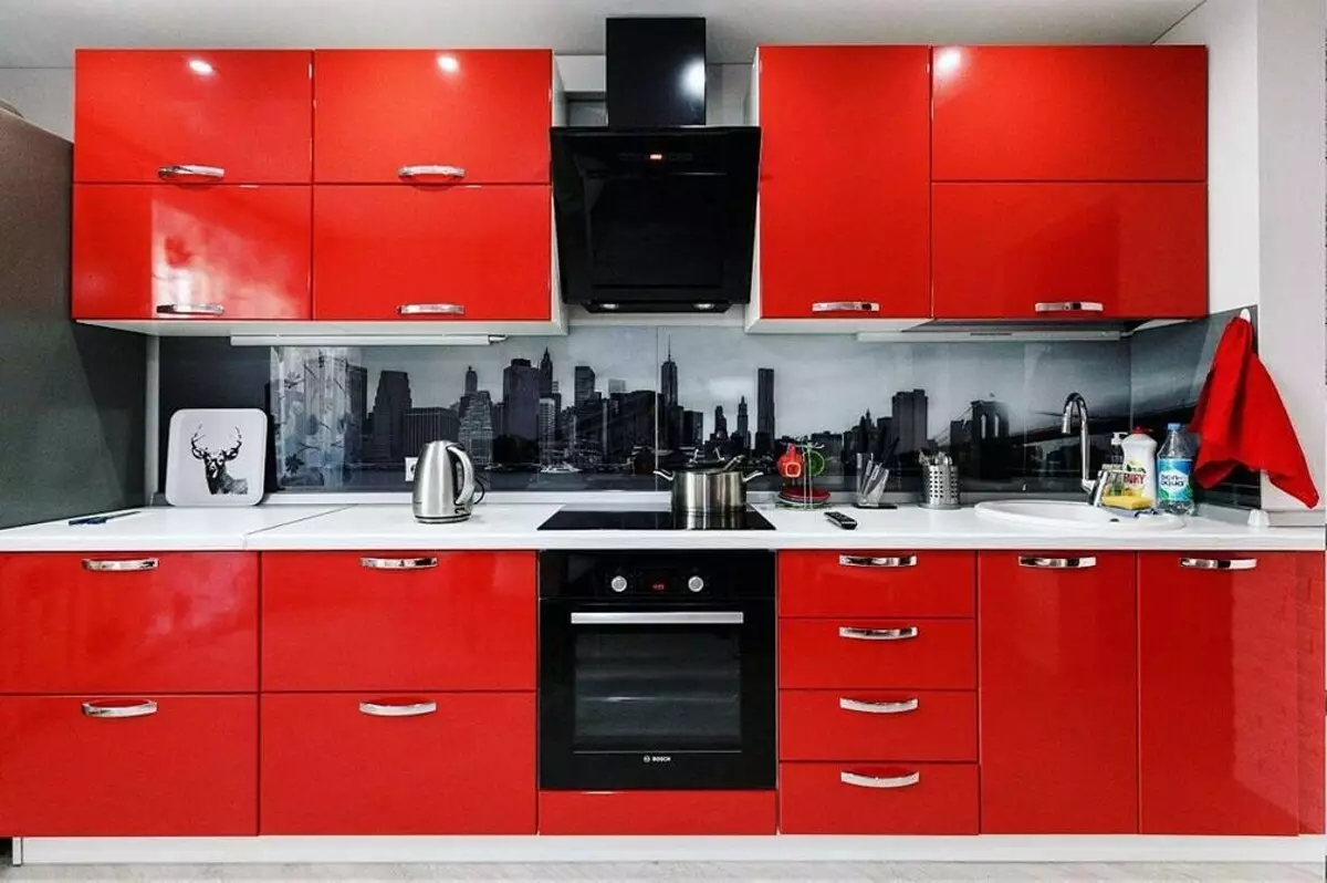 Desain dapur beureum: 73 conto sareng tip desain interior 8392_70