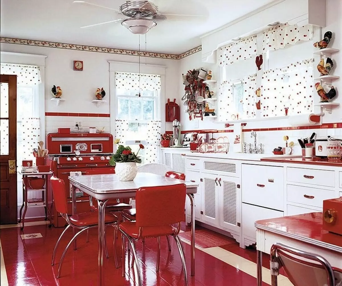 Reka bentuk dapur merah: 73 contoh dan tip reka bentuk dalaman 8392_85