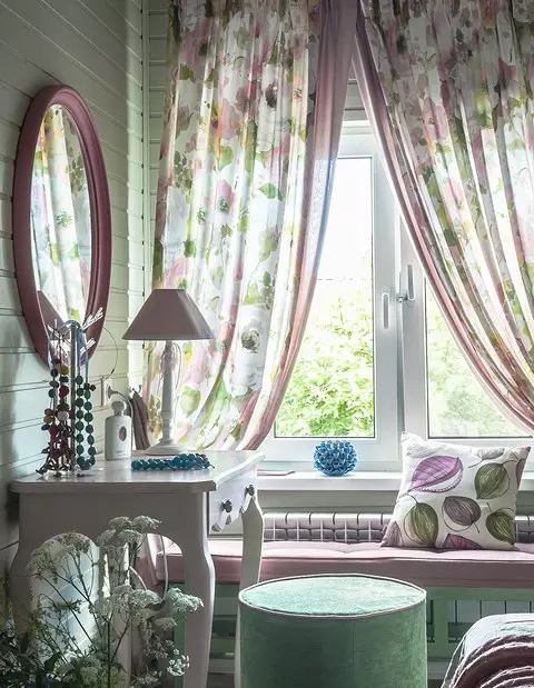 Sew the curtains can self-independent
