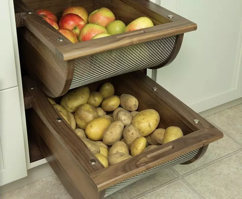 How and where to store potatoes in the apartment so that it is not spoiled: 5 ideas and rules 843_11