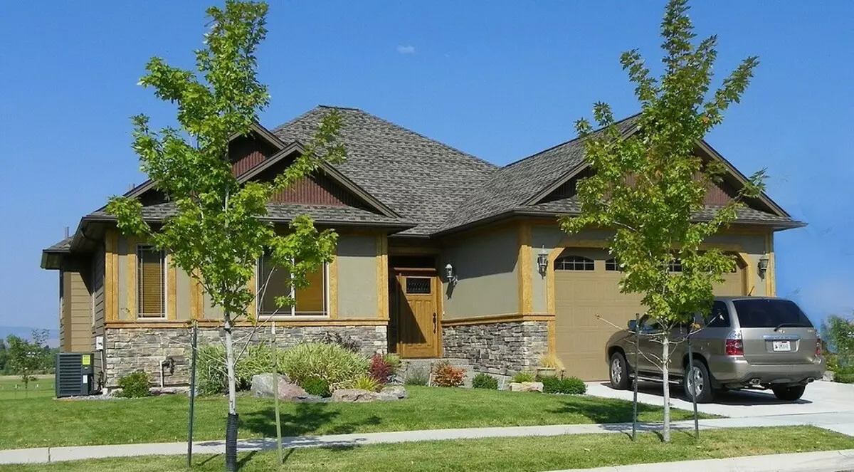 Jaki dach jest lepszy dla garażu: Wybierz projekt i rodzaj dachu 8444_11