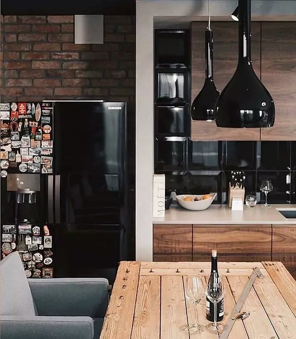 70 + кујна-дневна соба дизајн идеи во мансарда стил - фотографии на вистински ентериери и совети 8450_163