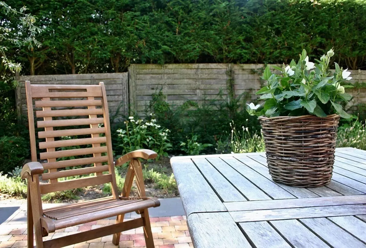 Gartenmöbel für Sommerhäuser: Wie können Sie wählen und ordentlich kümmern? 8577_7