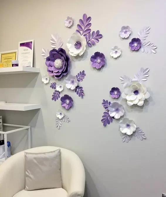 4 jednostavna načina da papirnate cvijeće na zidu 8585_29