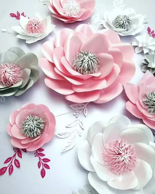 4 yksinkertaista tapaa tehdä paperi kukkia seinään 8585_47
