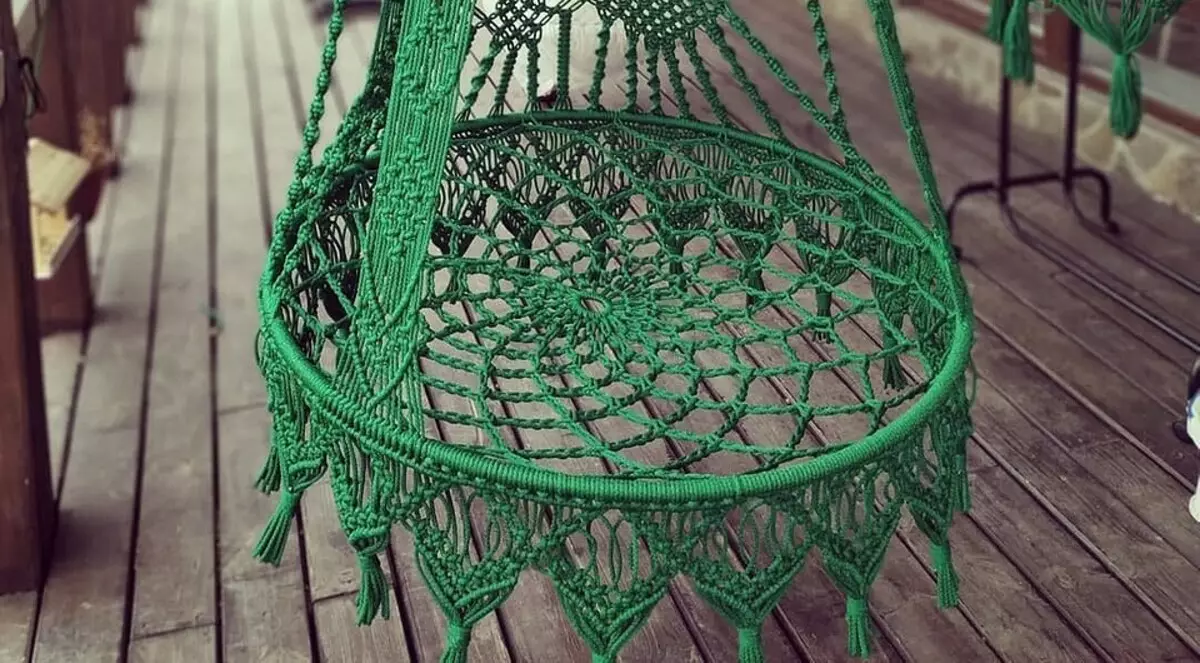 Vu Riddoen op Miwwelen: 13 Variantéiten vu Macrame Decor