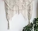 Frá gardínur til húsgagna: 13 afbrigði af Macrame decor 8603_92