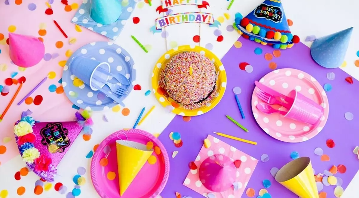Dekorere bursdagen til barnets bursdag: 11 spektakulære ideer