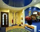 بچوں کے کمرے میں ایک مسلسل چھت کا انتظام کیسے کریں: دلچسپ خیالات اور 30+ مثالیں 8631_27