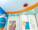 어린이 방의 스트레치 천장을 준비하는 방법 : 흥미로운 아이디어와 30 가지 이상의 예 8631_58