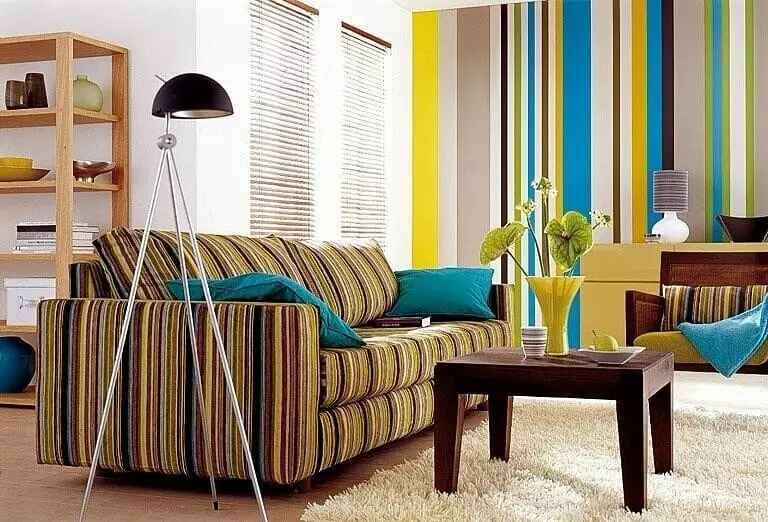 How to transform an interior with a print with stripes: 4 useful ideas 8674_18