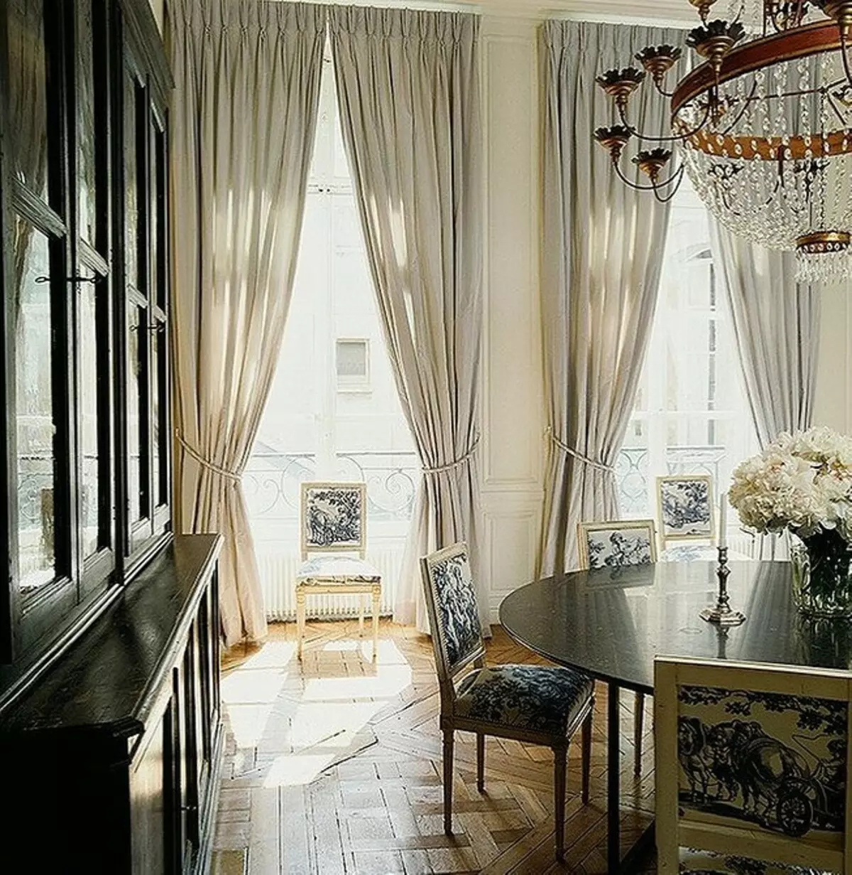 10 տպավորիչ դիզայնի ընդունումներ Փարիզի բնակարաններում 8724_72