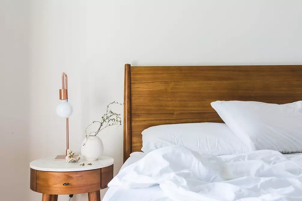 6 Möglichkeiten, das Bett zu speichern, damit es das Schlafzimmer schmücken 8728_11