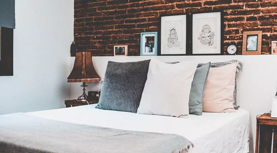 6 moduri de a stoca patul, astfel încât să decoreze dormitorul