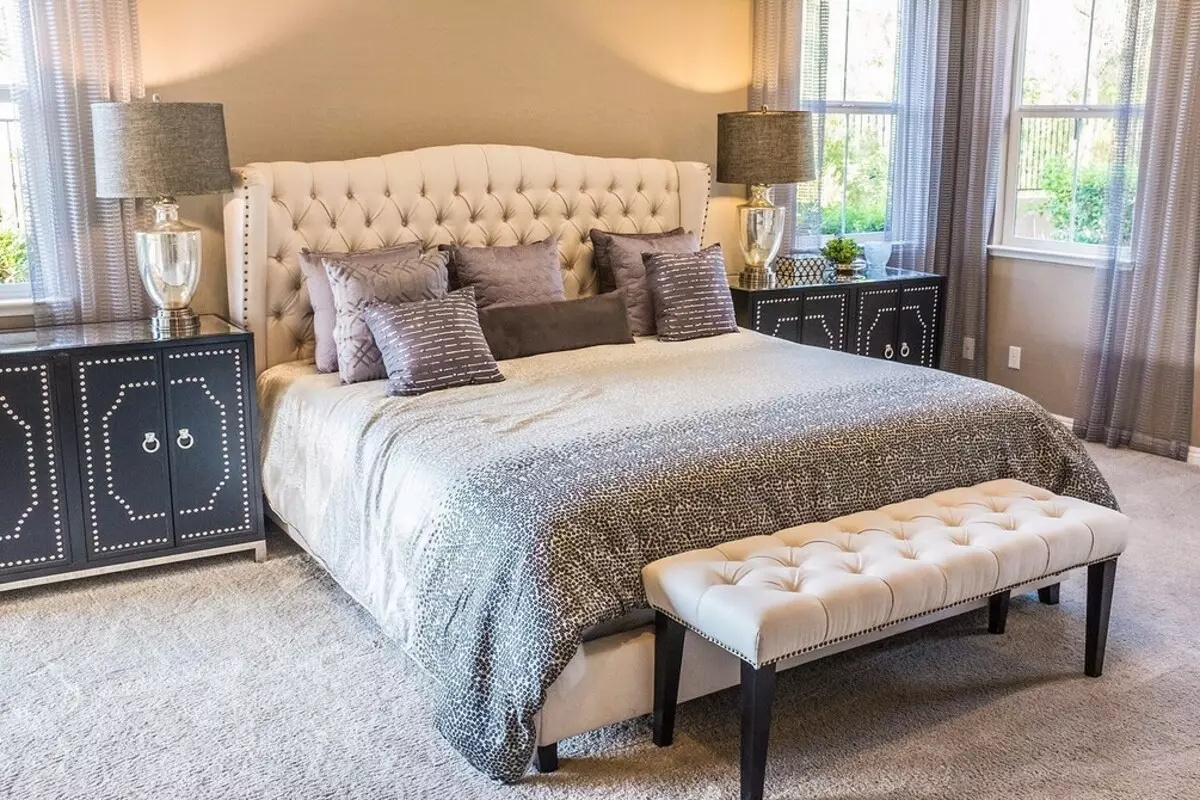 6 modi per conservare il letto in modo che decora la camera da letto 8728_33