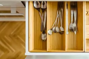 8 dispositivi di bilancio che aiuteranno a sostenere l'ordine in cucina 8846_1