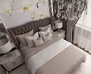 Оптичка спална соба во беж: 5 стилски техники и 70+ фотовите 8884_20
