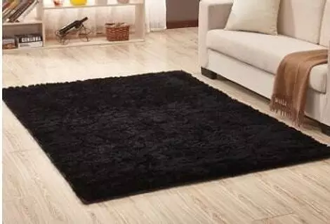 黑色地毯