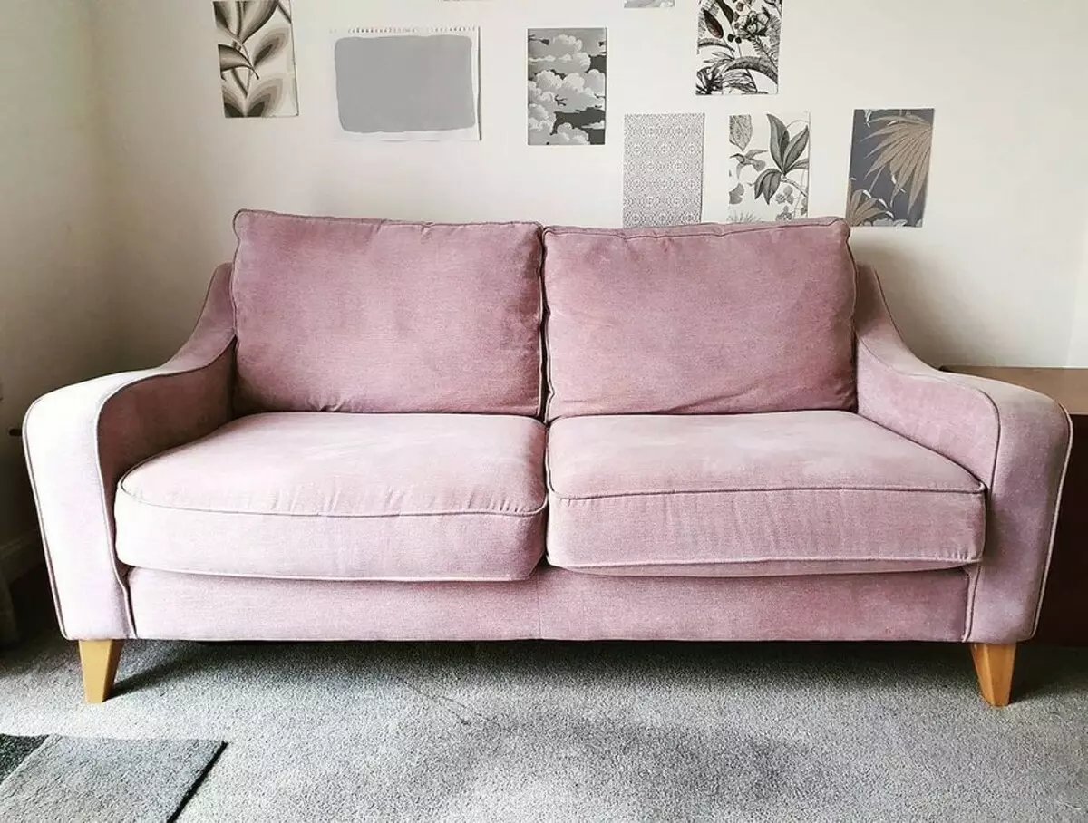 15 segni di divano alla moda e moderno per il soggiorno nel 2021 8938_43