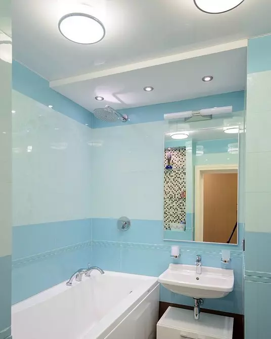 拉伸天花板在浴室：優點和缺點 8954_32