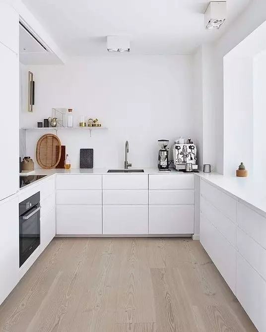 سب سے اوپر کابینہ کے بغیر باورچی خانے کے ڈیزائن: پرو، کنس اور 45 تصاویر کی حوصلہ افزائی کے لئے 8978_38