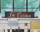 13 formas prácticas de decorar as paredes da cociña 8987_76