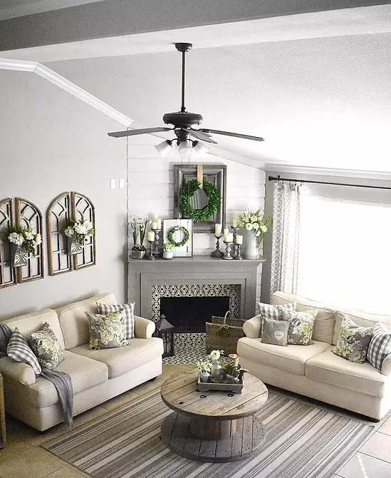 Interior da sala de estar con cheminea: consellos sobre elixir e deseñar 8994_27