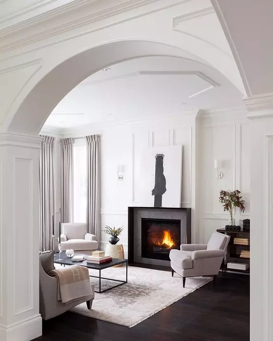Brendshme e dhomës së ndenjes me fireplace: Këshilla për zgjedhjen dhe dizajnin 8994_35