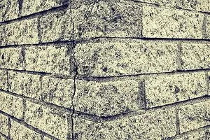 Seeling Cracks dalam Bata Dinding: Arahan, Tips dan Video 9037_1