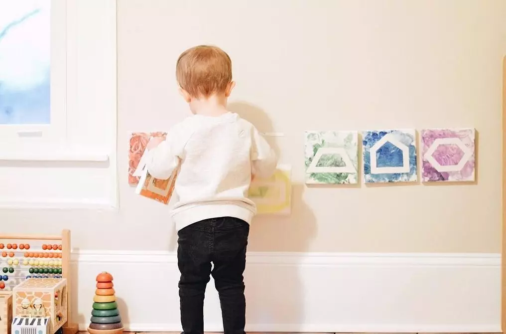 15 idej, kako organizirati razstavo obrti in risb v otroški sobi 9147_16