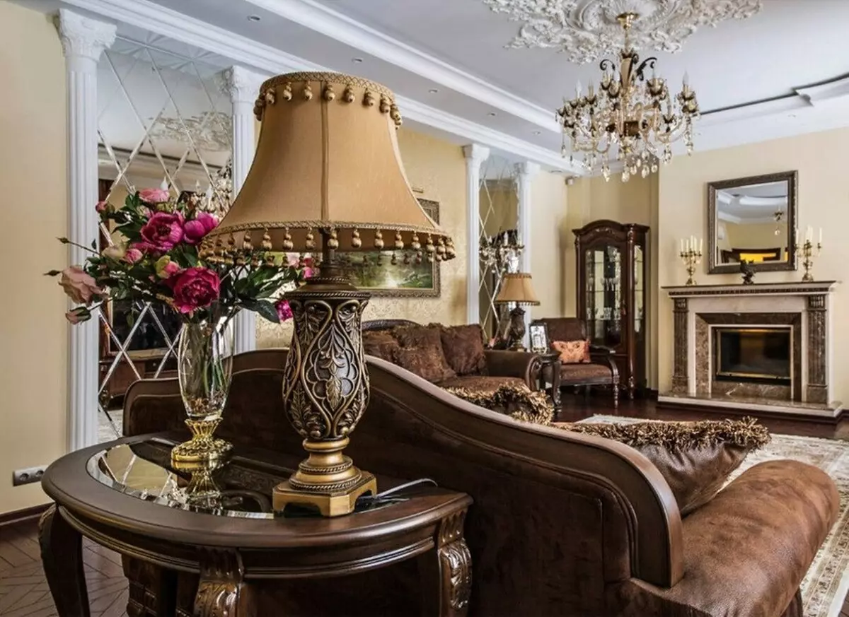 Paano Gumawa ng isang Classic Living Room Interior: Mga Tip at 55 mga larawan para sa Inspirasyon 9173_117