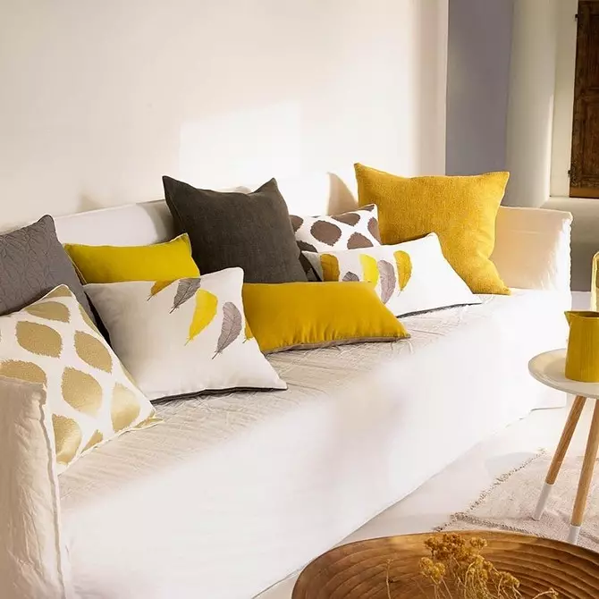 Yellow in the interior: 5 ways to use bright color and 55 inspirational examples 9208_29