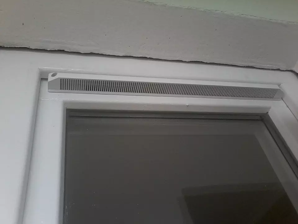 Apa yang perlu Anda ketahui tentang katup ventilasi untuk jendela plastik 9361_8