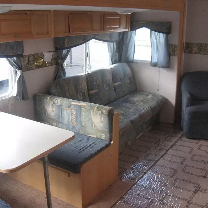 Before and after: 5 updated houses on wheels in which live is one pleasure 9384_18