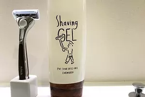 11 Neobvyklé spôsoby, ako používať v každodennom živote holenie peny 9407_1