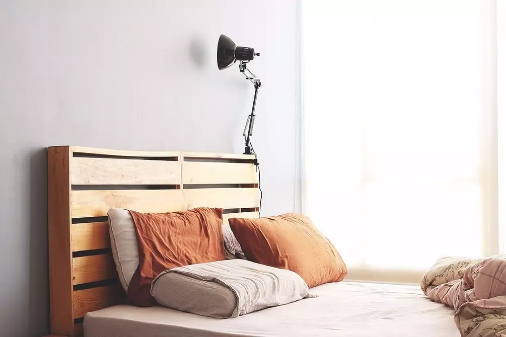 Slik lager du uavhengig en seng fra paller: trinnvise instruksjoner 9432_31