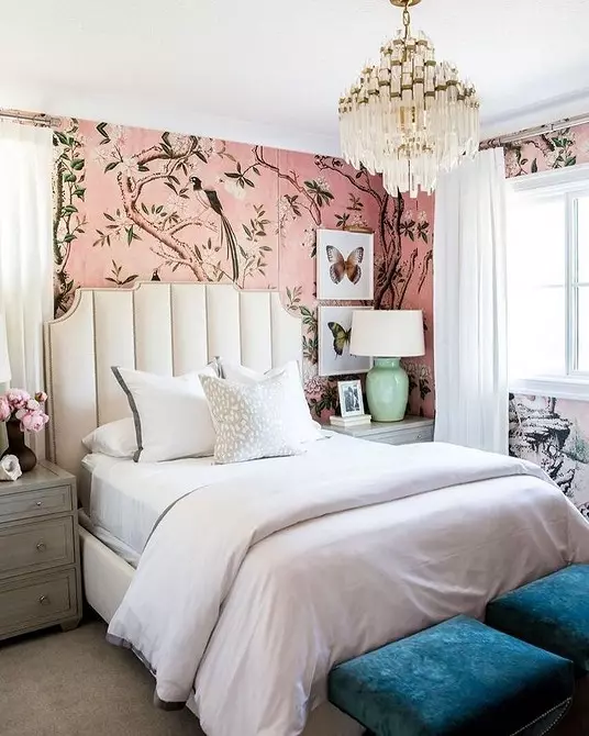 Come scegliere un lampadario in camera da letto: 5 consigli per coloro che vogliono organizzare una stanza giusta 9638_17