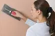 What put the putty to choose for wallpapers: detailed instructions for a home master