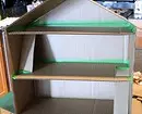 ساخت یک خانه عروسک از جعبه با دست خود: دستورالعمل برای ایجاد یک دکور غیر معمول 9712_38