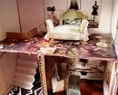 Fazendo uma casa de fantoche da caixa com suas próprias mãos: instruções para criar uma decoração incomum 9712_74